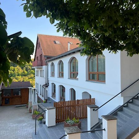 Restaurace A Penzion U Svate Barbory Ústí nad Labem Εξωτερικό φωτογραφία