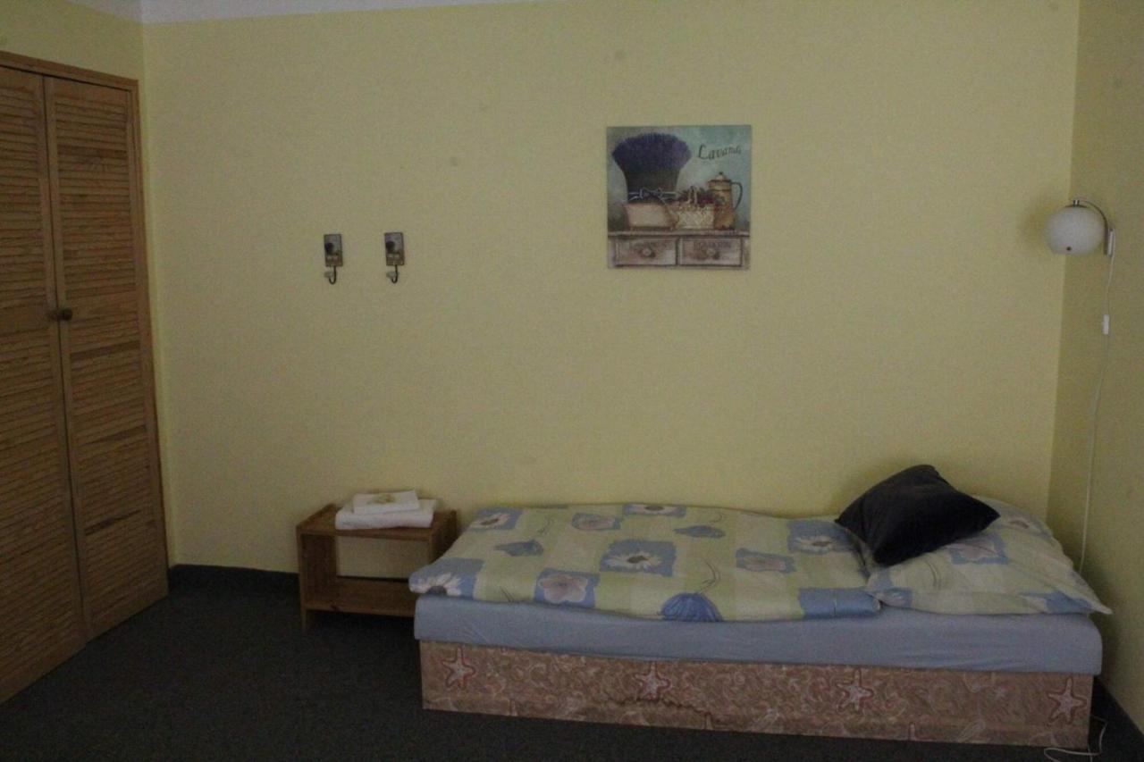 Restaurace A Penzion U Svate Barbory Ústí nad Labem Εξωτερικό φωτογραφία