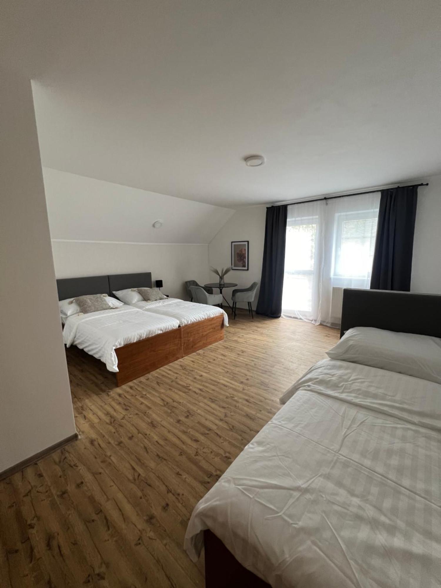 Restaurace A Penzion U Svate Barbory Ústí nad Labem Εξωτερικό φωτογραφία